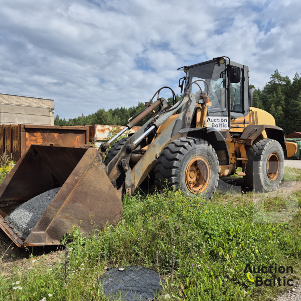 CASE 621 D