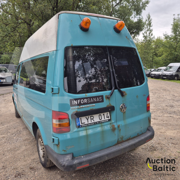 Volkswagen Caravelle
