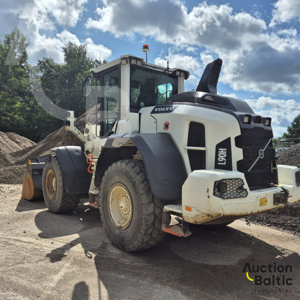 Volvo L 90