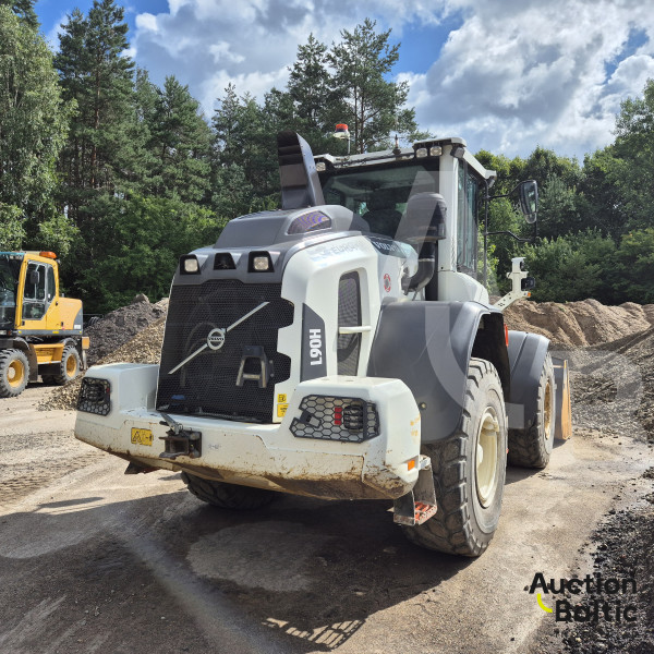 Volvo L 90