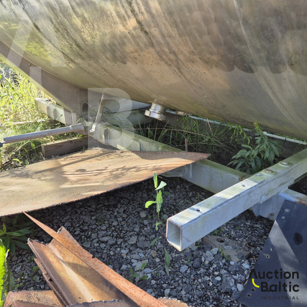 Stainless steel tank