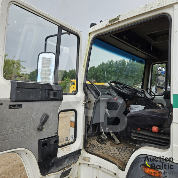 Volvo FL 608