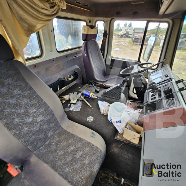 Volvo FL 608
