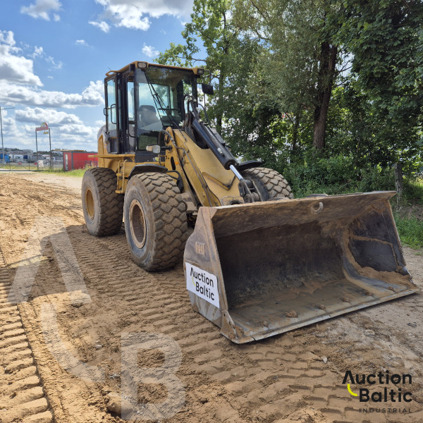 Caterpillar 930 H