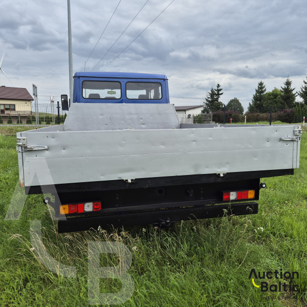 Mercedes-Benz 609 D