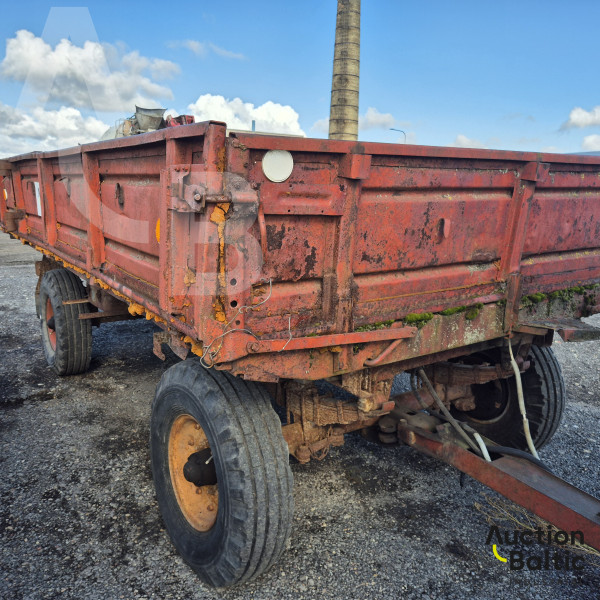 Belarus MTZ 82