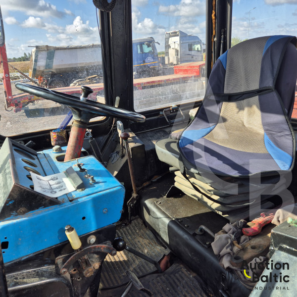 Belarus MTZ 82