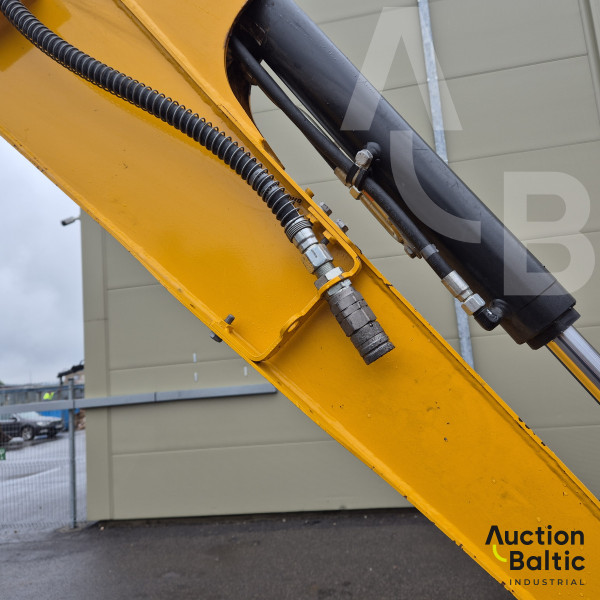 JCB 36C-1