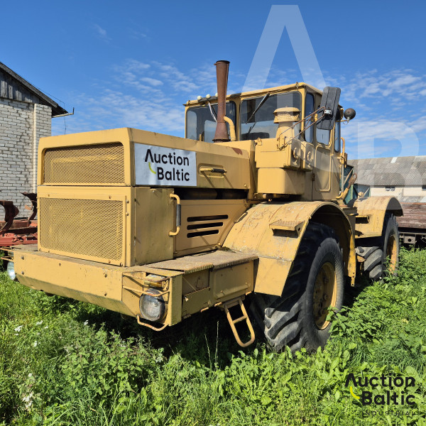 Kirovets K 701