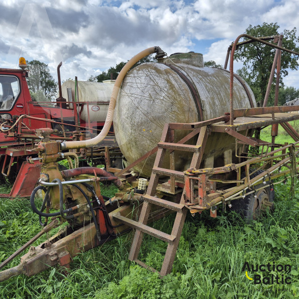Sprayer