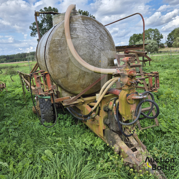 Sprayer