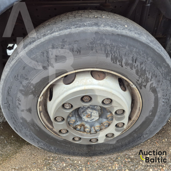Iveco AS440T/P