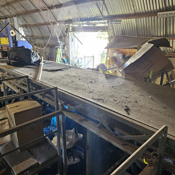 Waste sorting line