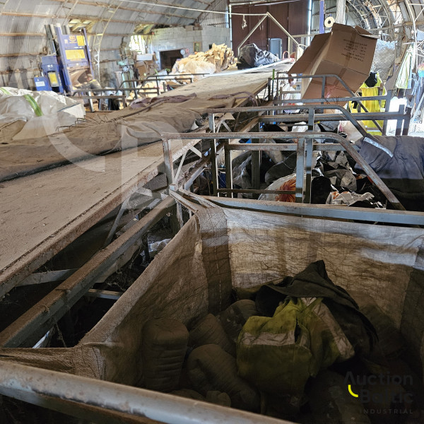 Waste sorting line