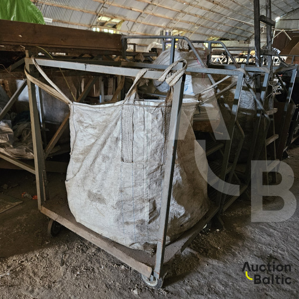Waste sorting line