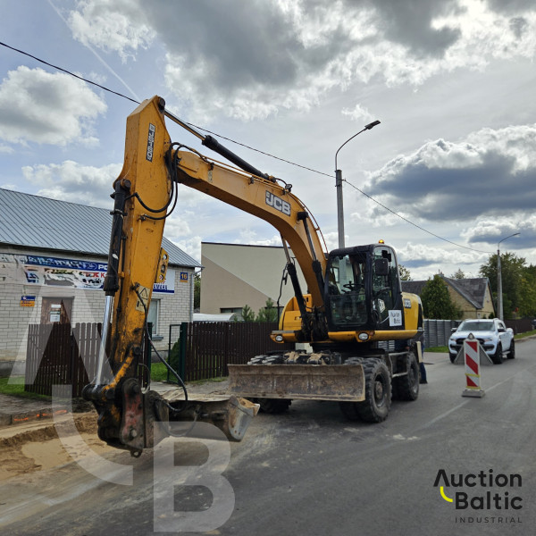 JCB JS 160 W