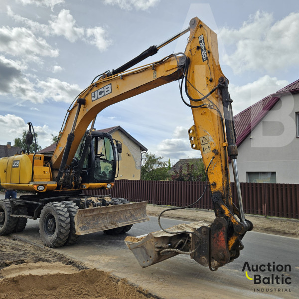 JCB JS 160 W