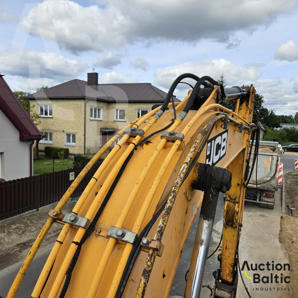 JCB JS 160 W