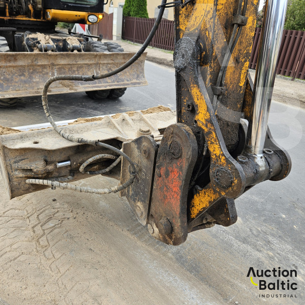 JCB JS 160 W
