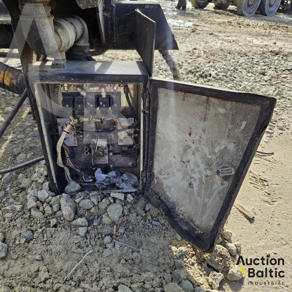 Tipper truck cargo part with frame and cylinder