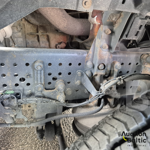 Mercedes-Benz Actros 1845