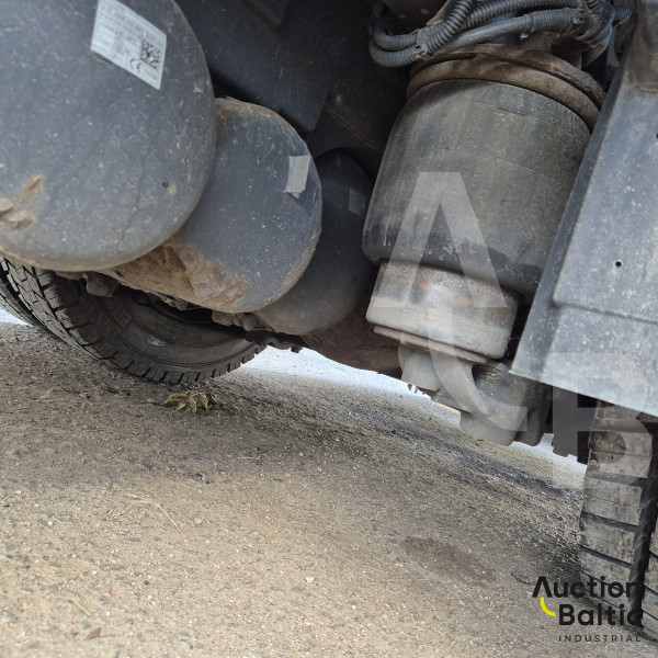 Mercedes-Benz Actros 1845