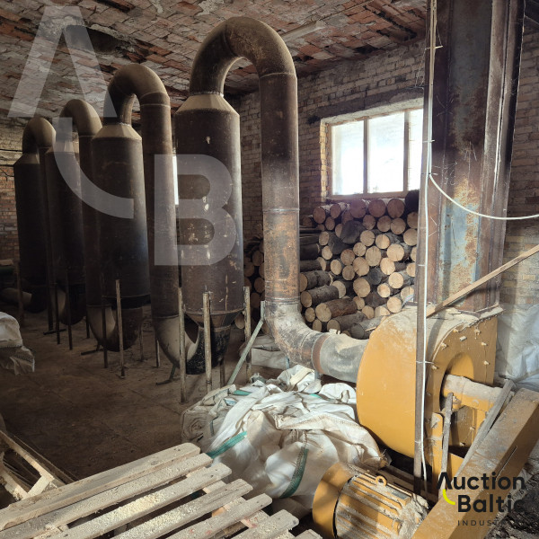 Sawdust dryer