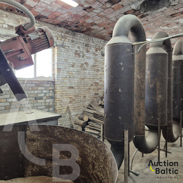 Sawdust dryer
