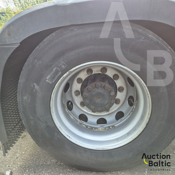 Mercedes-Benz Actros 1842