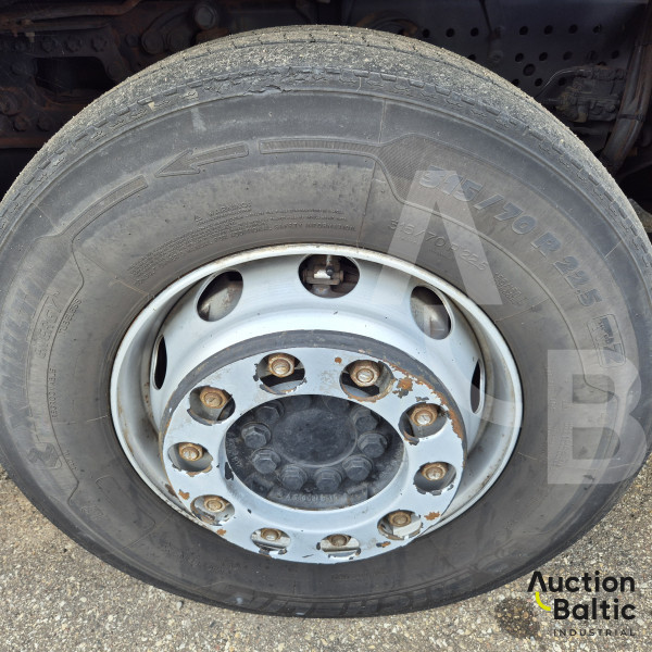 Mercedes-Benz Actros 1842