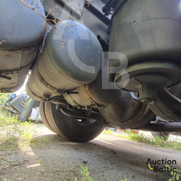 Mercedes-Benz Actros 1842