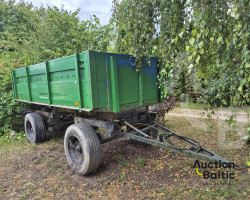 Trailer