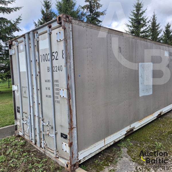 Sea container with tank inside
