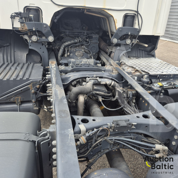 Scania P 450