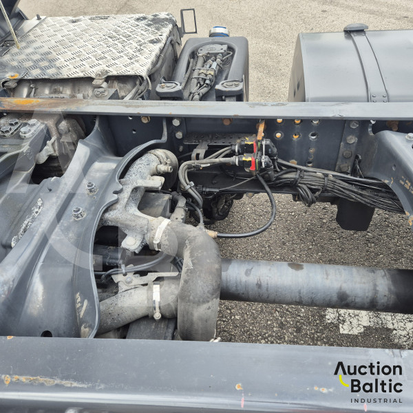 Scania P 450