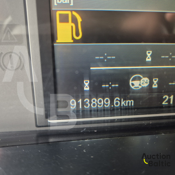 Scania P 450