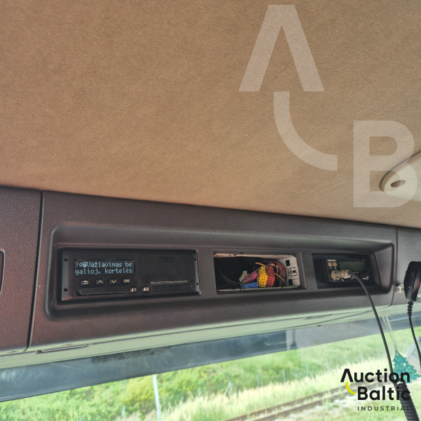 Scania P 450