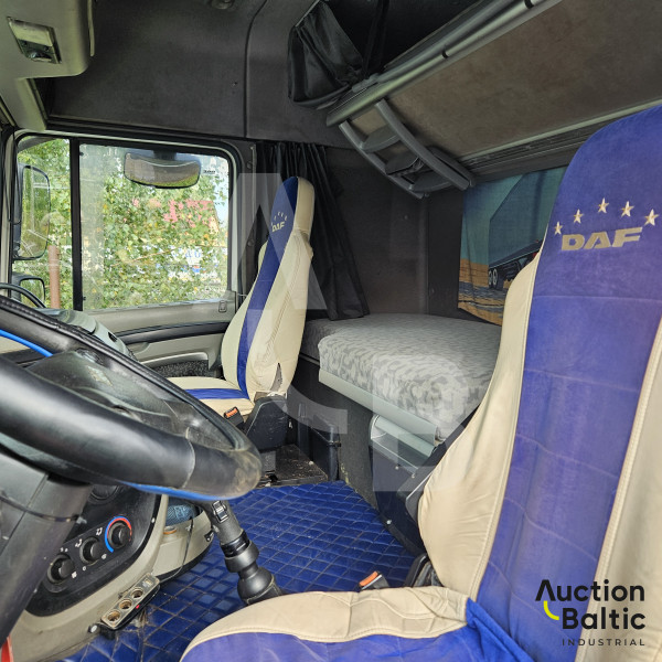 DAF FT XF105.460
