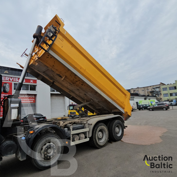 Renault 	Kerax 460.42