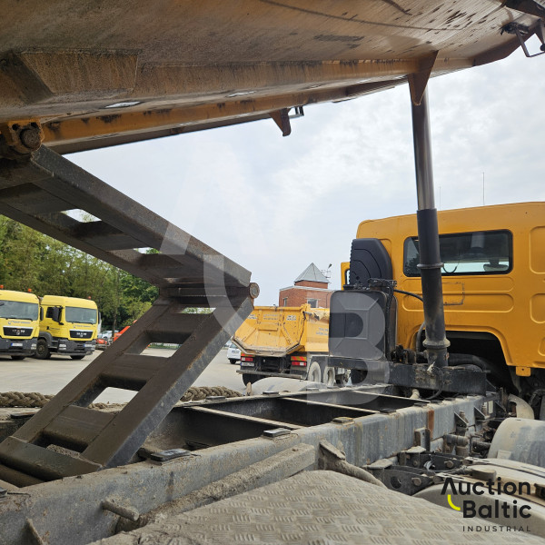 Renault 	Kerax 460.42