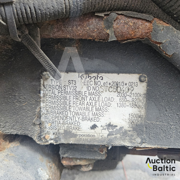 Kubota STV 32