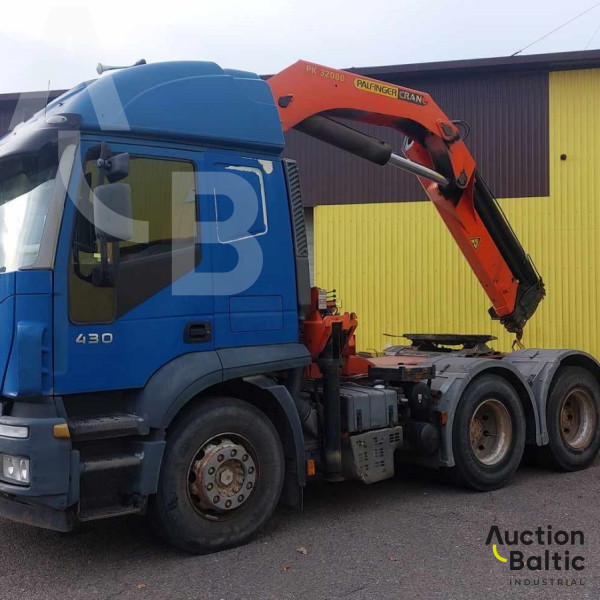 Iveco AS260S43 + King GTS44/3 + Palfinger PK 32080 C