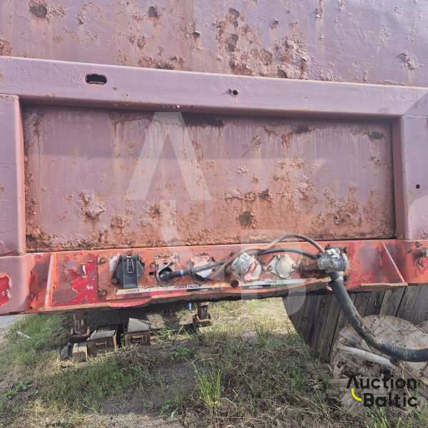 Iveco AS260S43 + King GTS44/3 + Palfinger PK 32080 C