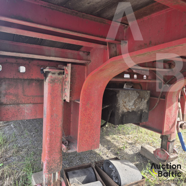 Iveco AS260S43 + King GTS44/3 + Palfinger PK 32080 C