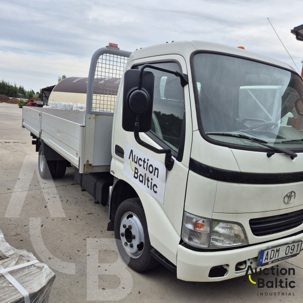 Toyota Dyna 150
