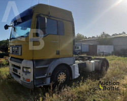 MAN TGA18.440