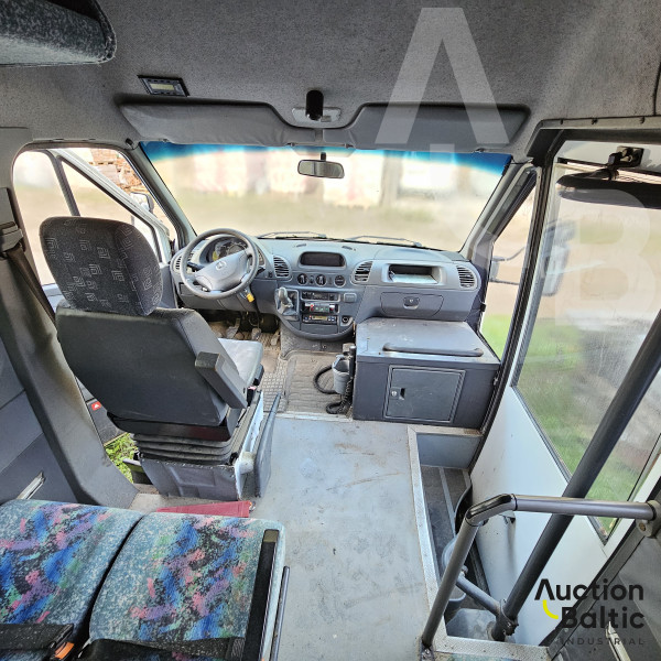 Mercedes-Benz 413 CDI