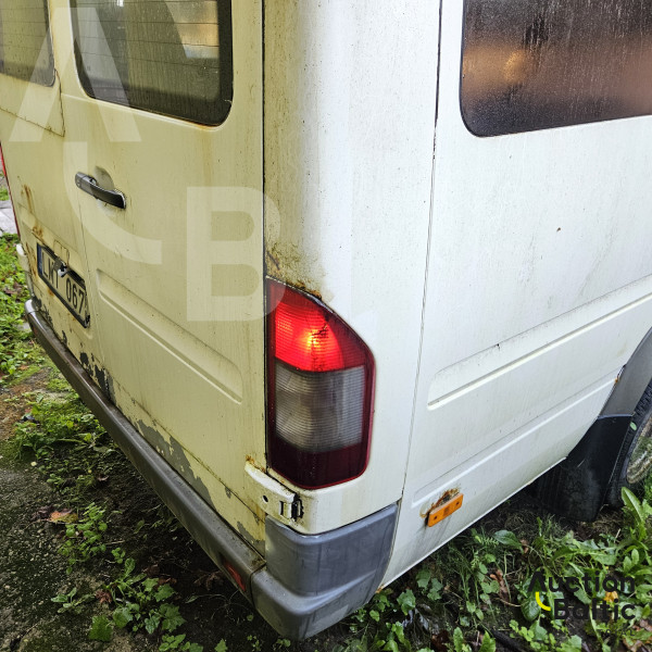 Mercedes-Benz 413 CDI