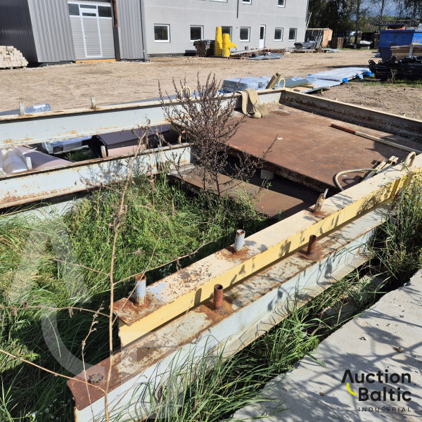 Loading ramp/balcony 3 units