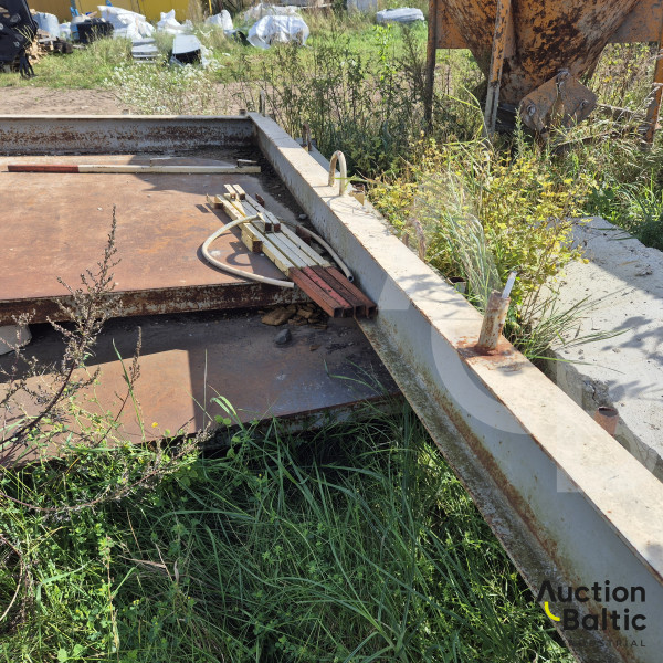Loading ramp/balcony 3 units